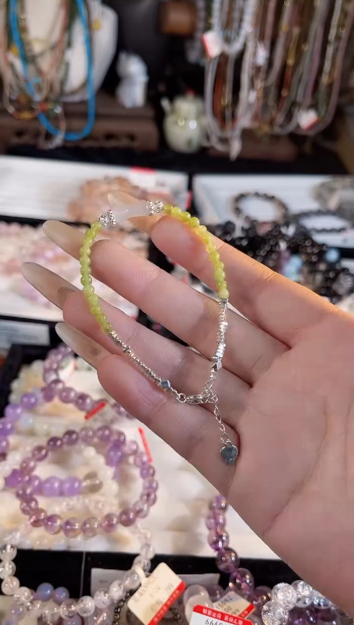 【闪购商品】水晶手链未镶嵌多样性发货其一