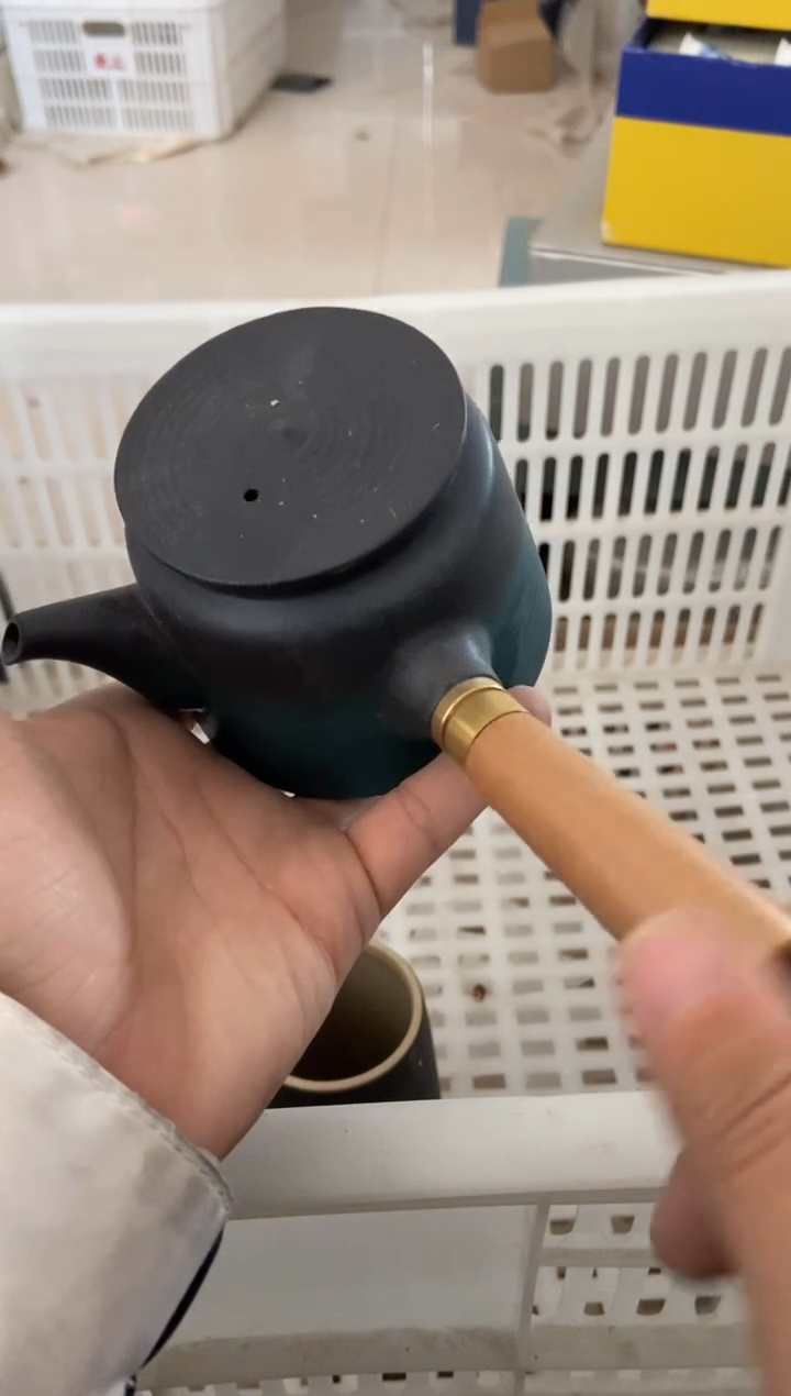 杯子瓷无运费险有瑕疵的摄影的产品有使用过的痕迹有点脏介意勿拍