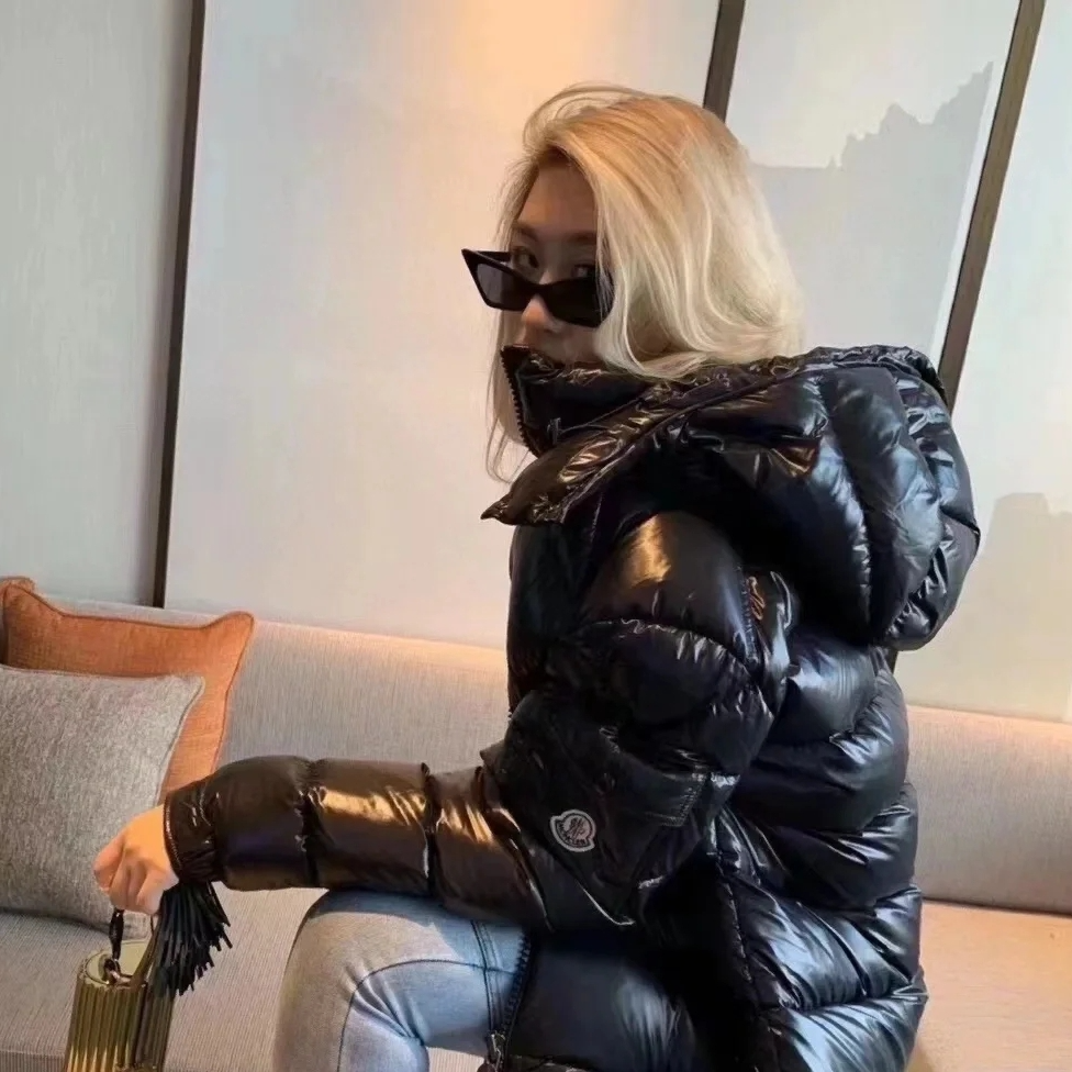 99新 MONCLER  maya 黑色羽绒服 1 码