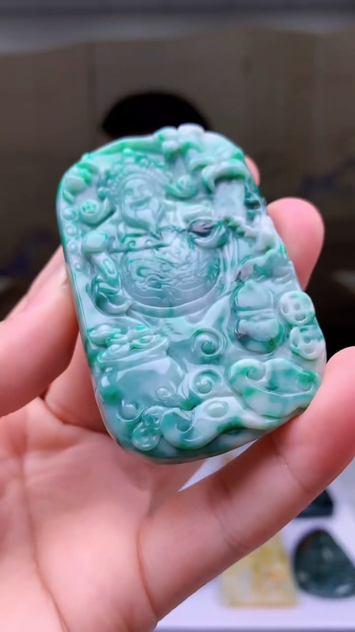 【闪购商品】定制翡翠未镶嵌4812bb-毛货挂件38