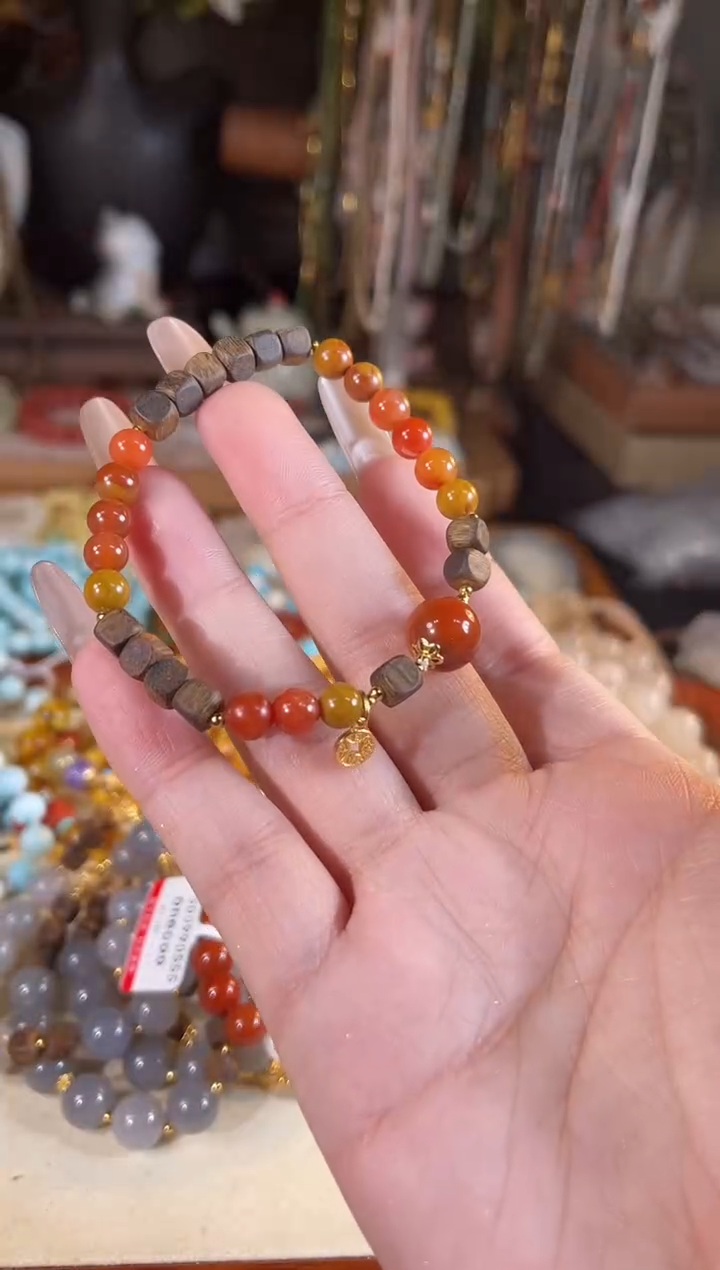 【闪购商品】南红玛瑙手链未镶嵌多样性发货其一