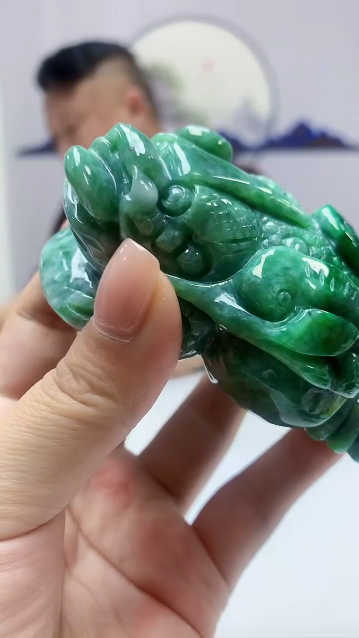 【闪购商品】定制翡翠未镶嵌4969ms-毛货250金蟾