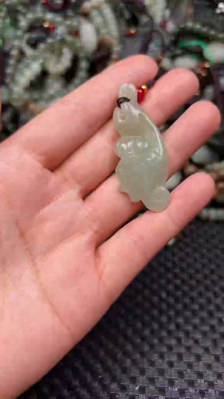 【闪购商品】和田玉颈饰未镶嵌1