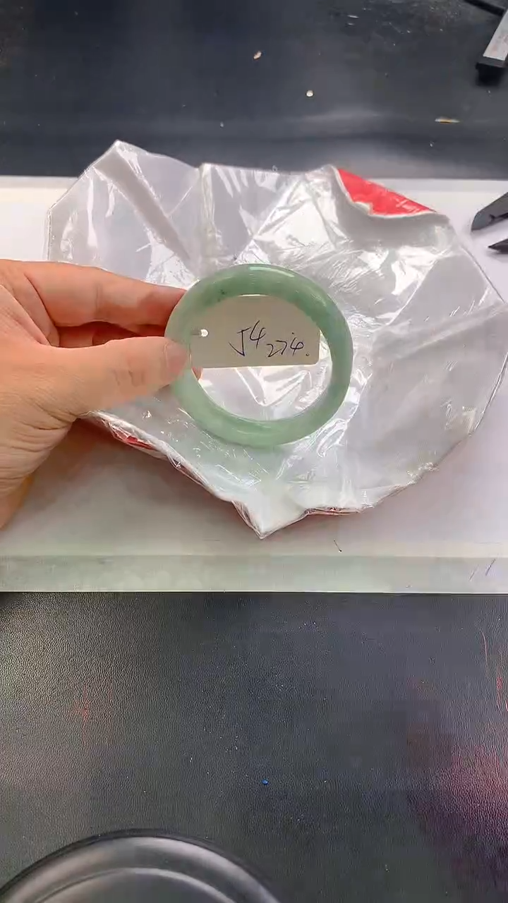 未镶嵌手镯翡翠274