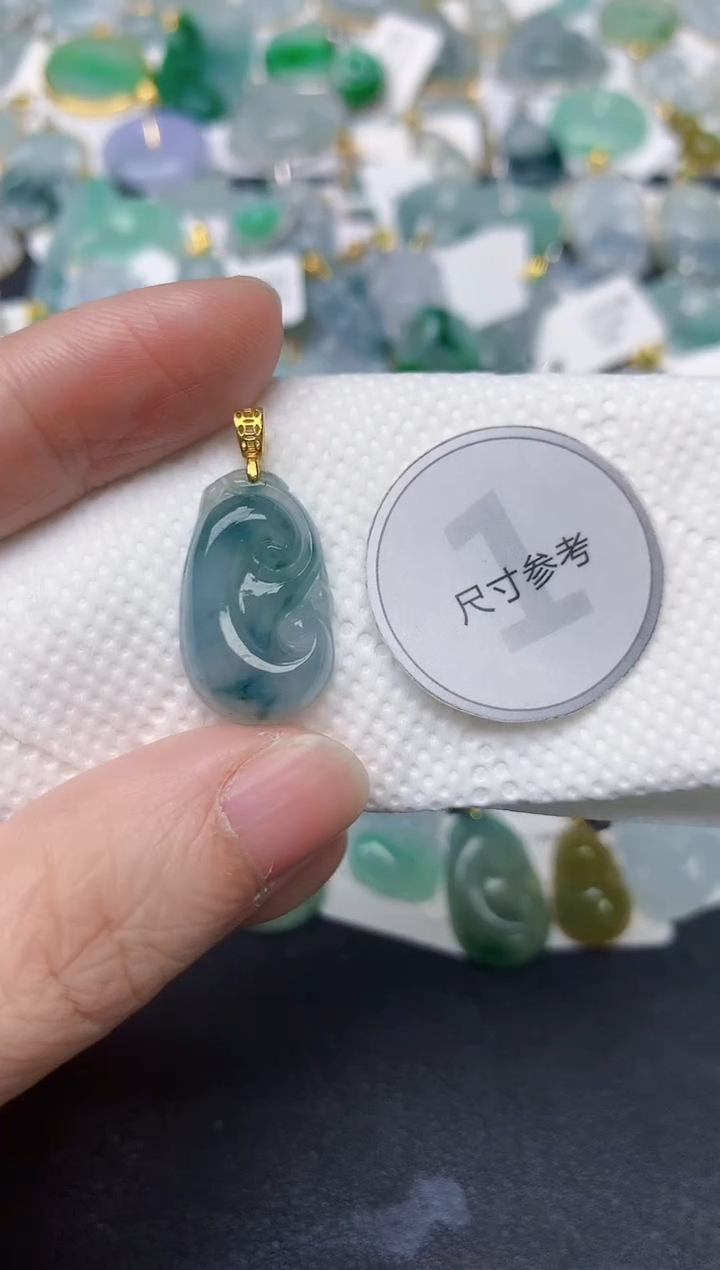 颈饰未镶嵌翡翠天然缅甸A货翡翠