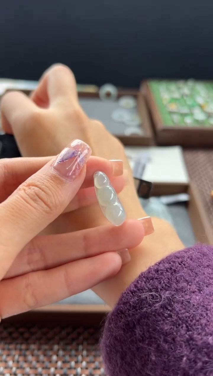 【闪购商品】翡翠吊坠(不含链)未镶嵌613买断