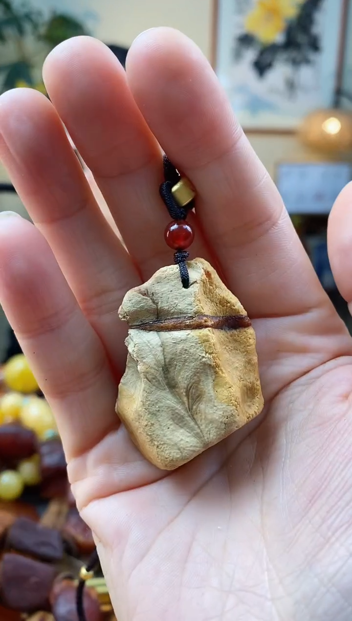 【闪购商品】琥珀颈饰未镶嵌吊坠