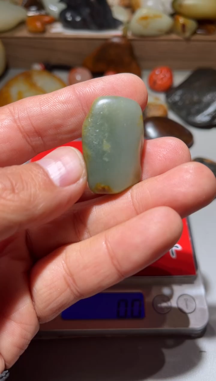 未镶嵌和田玉（糖玉）挂件 和田玉