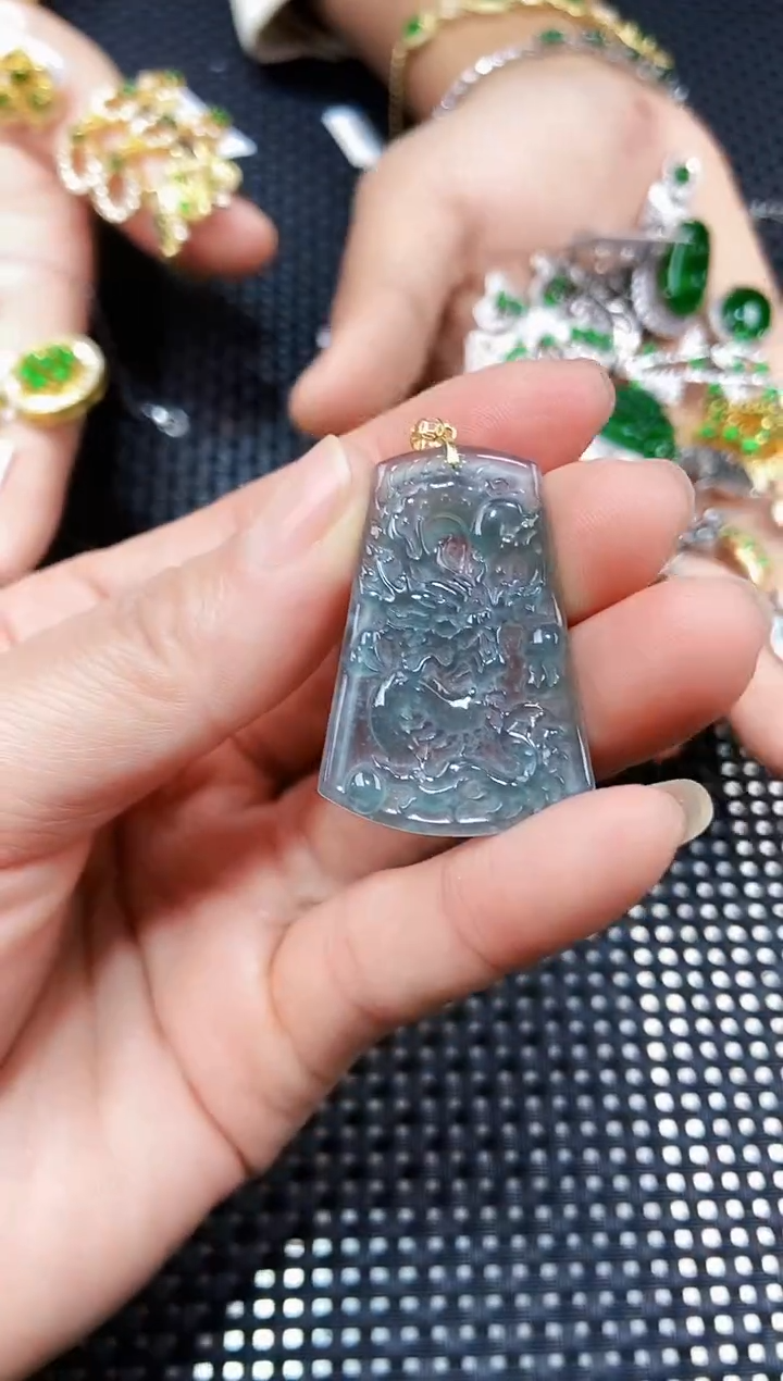 【闪购商品】翡翠吊坠(不含链)未镶嵌111111111