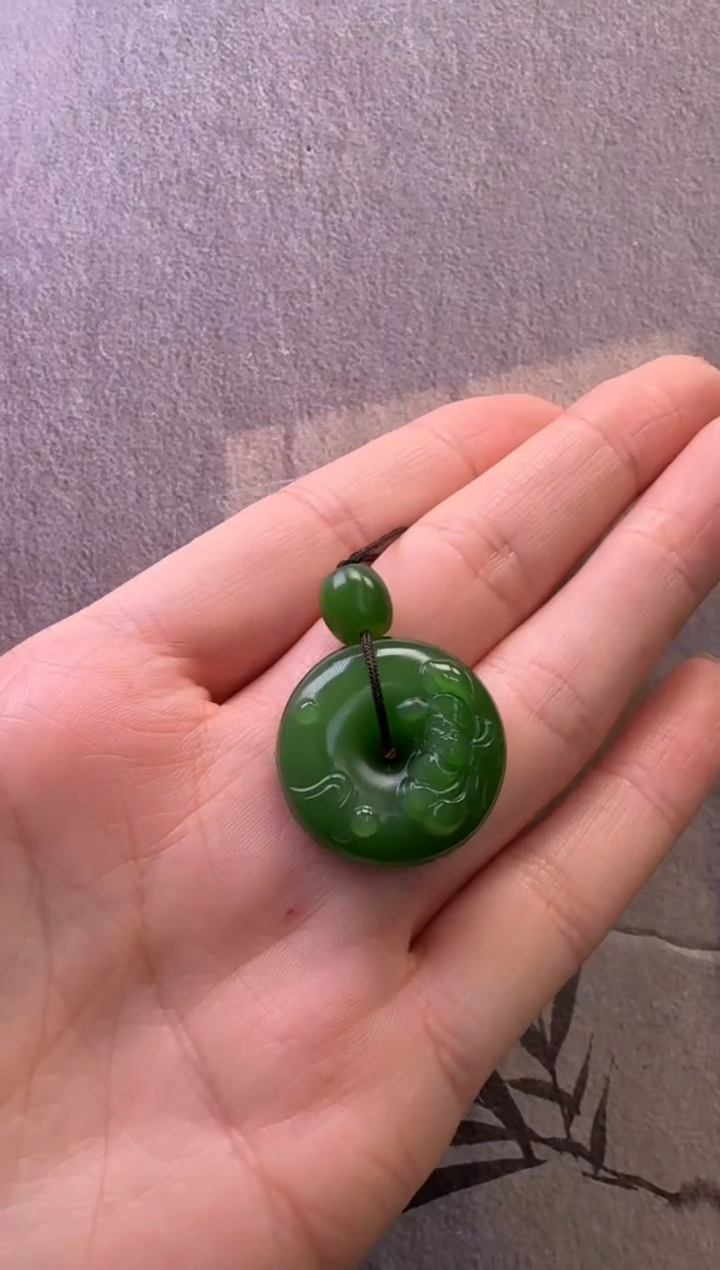 【闪购商品】和田玉（碧玉）颈饰未镶嵌吊坠