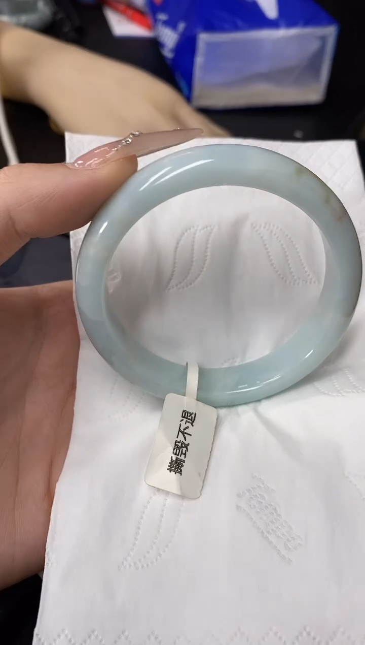 【闪购商品】翡翠手镯未镶嵌翡翠