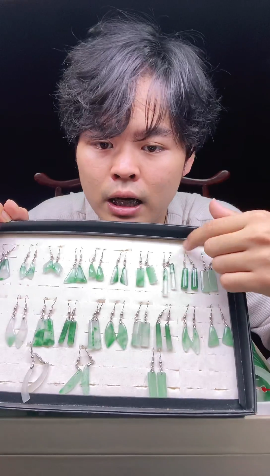 合金石英质玉（非洲翠）耳坠多样性发一