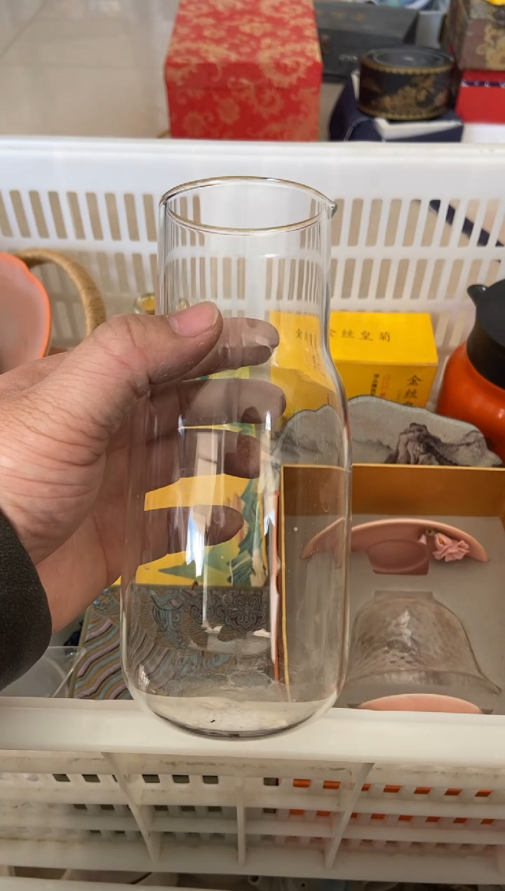 杯无运费险有瑕疵的摄影的产品有使用过的痕迹有点脏介意勿拍