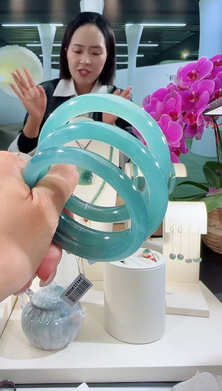 【闪购商品】翡翠手镯未镶嵌圈口可选多样性发一