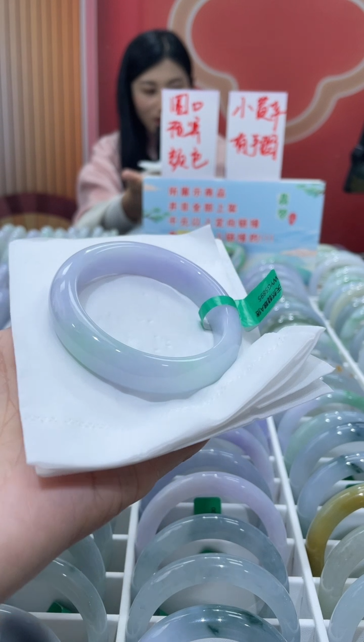 【闪购商品】翡翠手镯未镶嵌00000006385