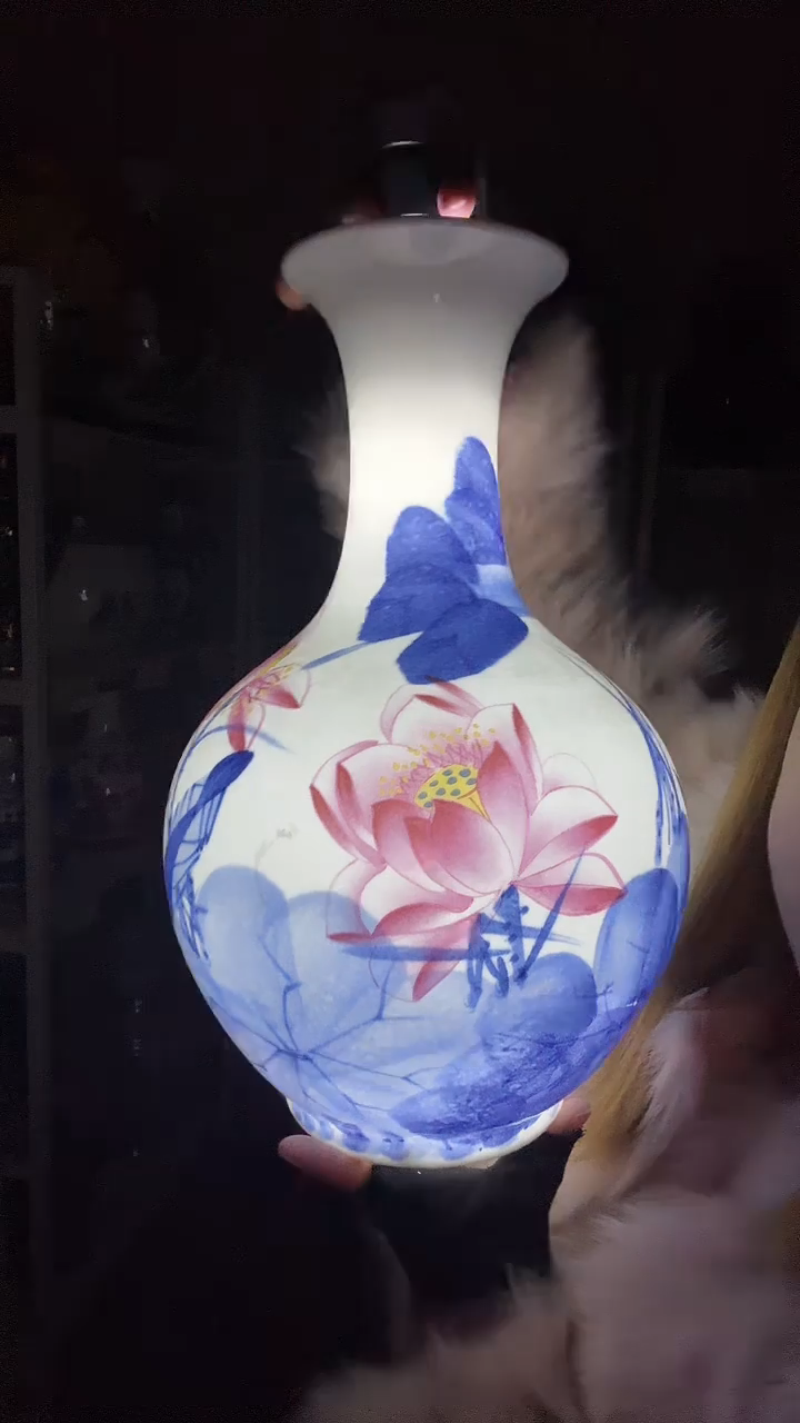 摆件陶瓷景德镇陈春华老师手工荷花赏瓶