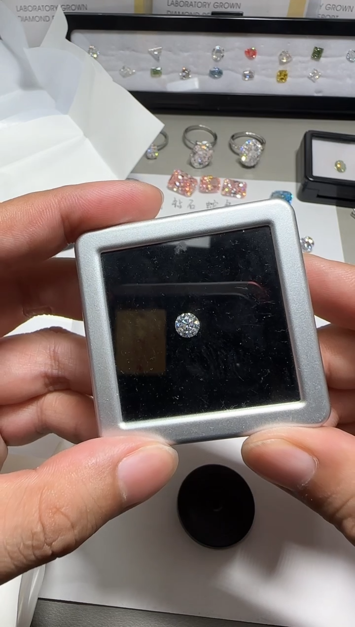 【闪购商品】实验室培育钻石未镶嵌圆钻裸石