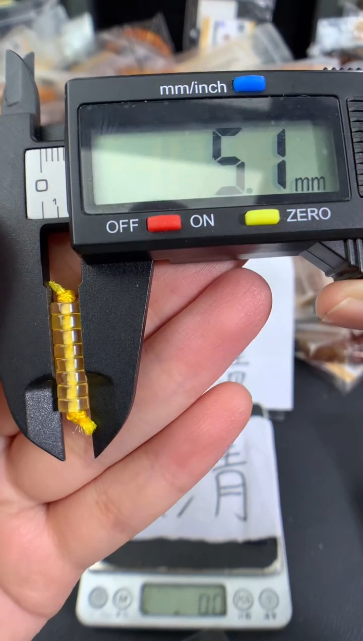 蜜蜡未镶嵌珠宝奇石1