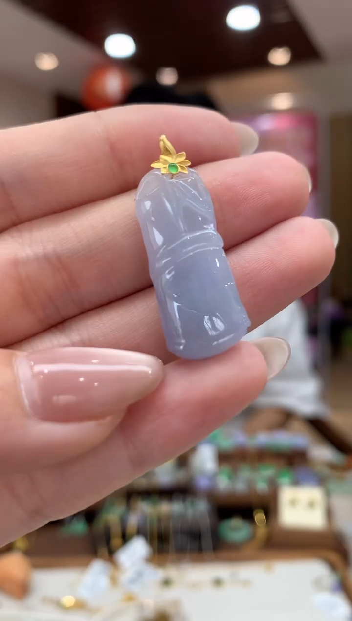 吊坠(不含链)18K金镶嵌翡翠竹节