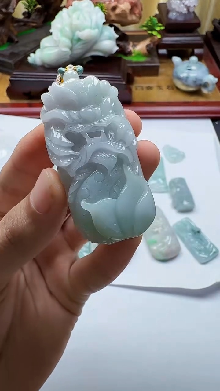 吊坠(不含链)未镶嵌翡翠1