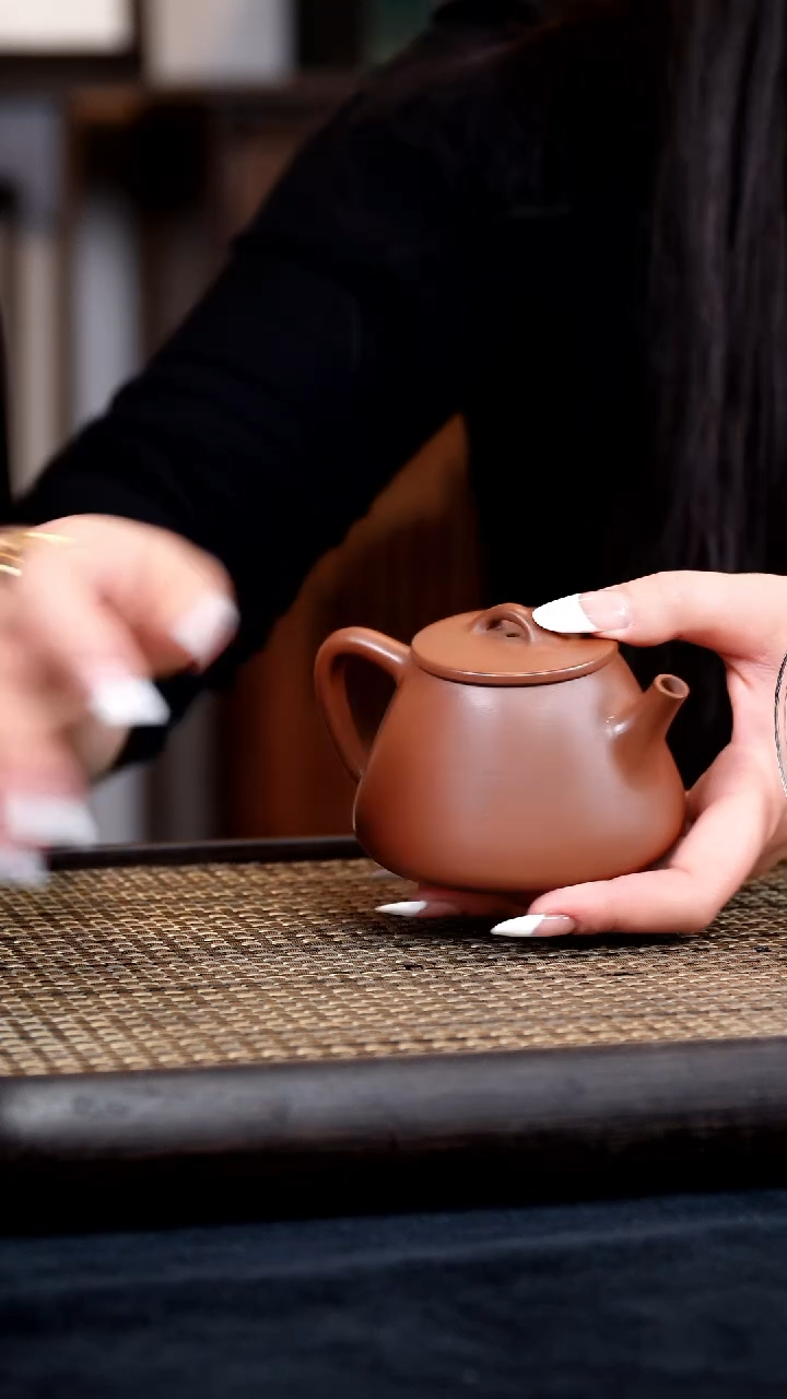 【闪购商品】紫砂茶壶宜兴紫砂茶壶紫泥高石瓢180cc