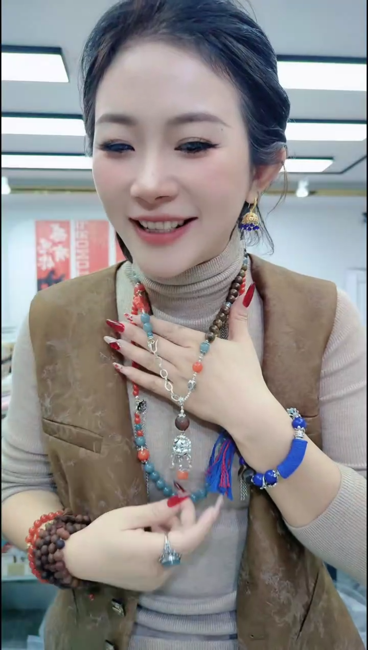 【闪购商品】翡翠颈饰未镶嵌2710 醒狮蓝水项链