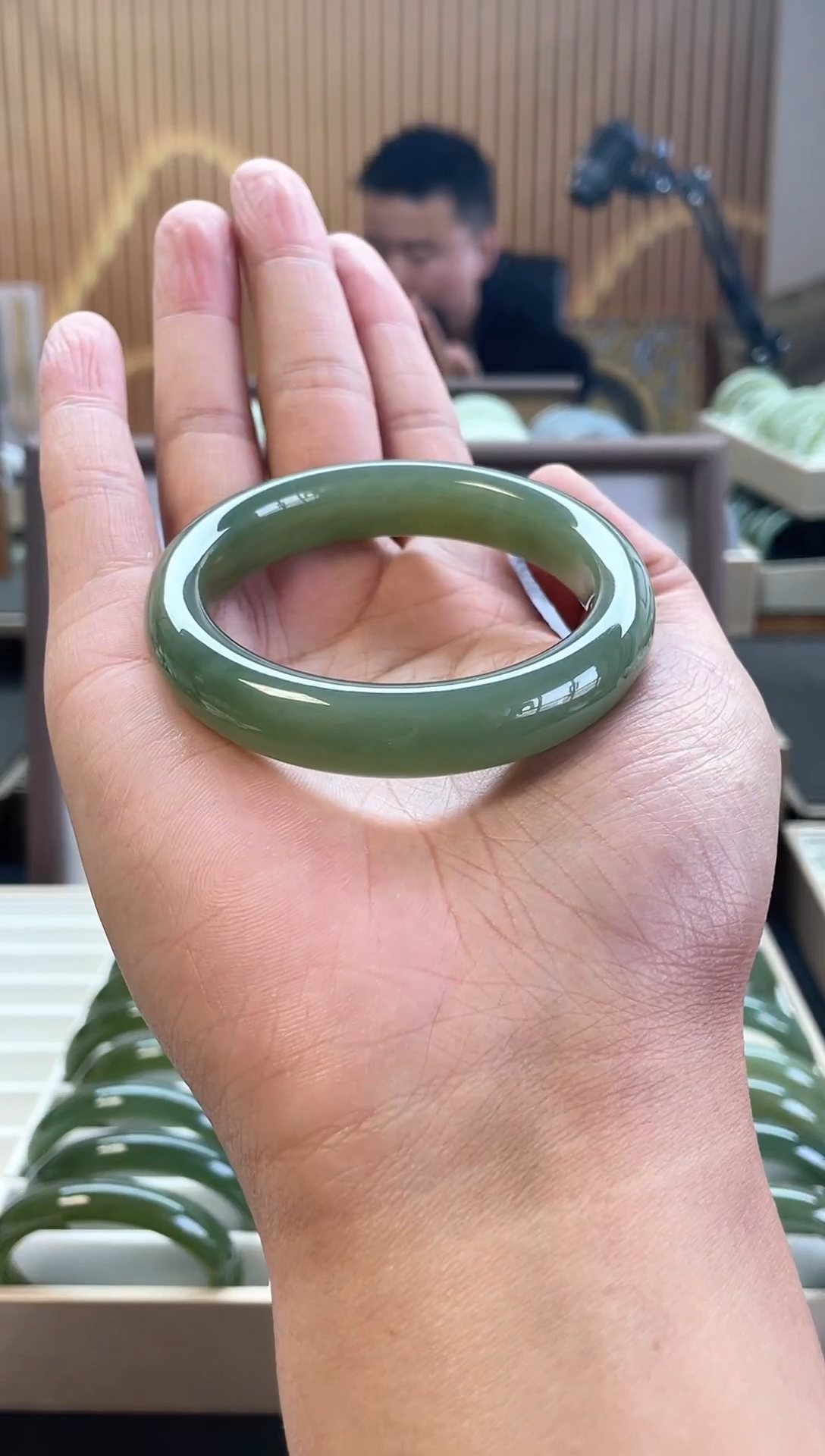 【闪购商品】和田玉未镶嵌手镯554-55圈口手镯