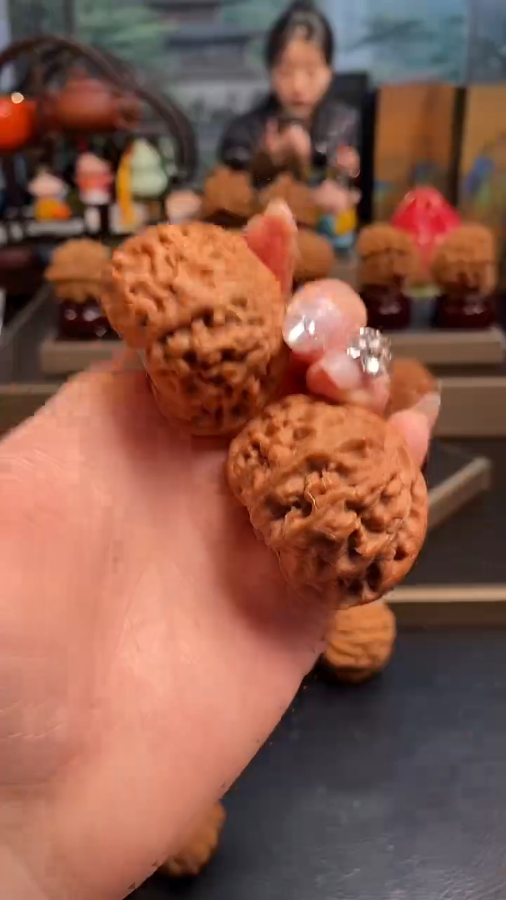 【闪购商品】文玩核桃吊坠K30宫灯43