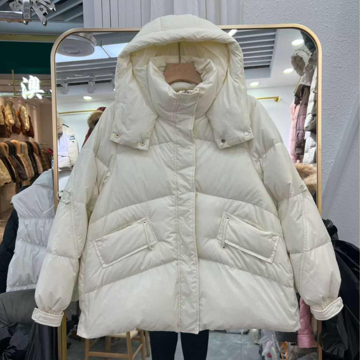 MONEY 多多 2024短款羽绒服时尚连帽女款