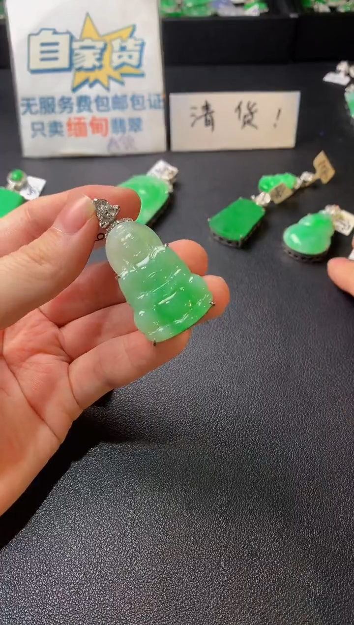 颈饰银S925镶嵌翡翠翡翠1