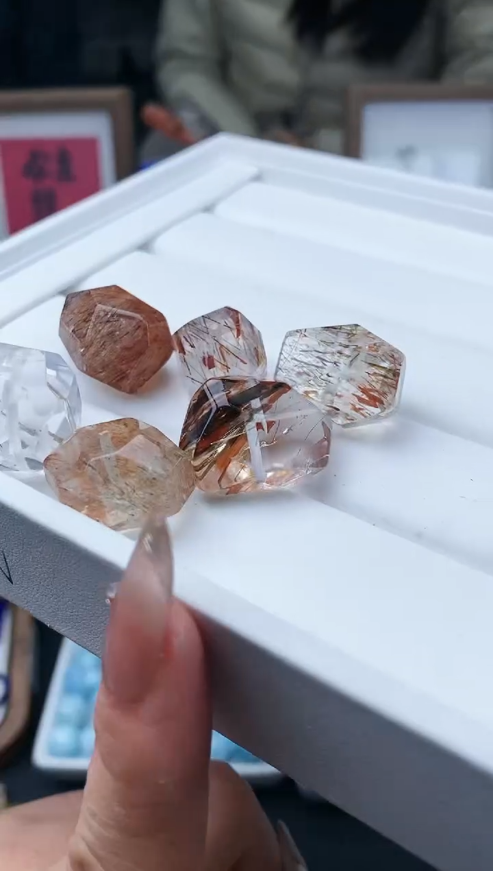 【闪购商品】水晶颈饰未镶嵌67a多样性发其一/2.19/1个 