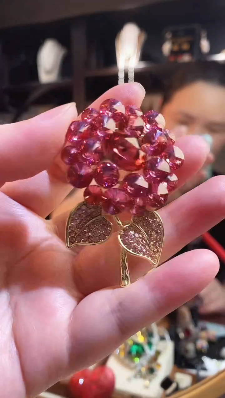 仿水晶铜合金高货 正品华子 手捧花
