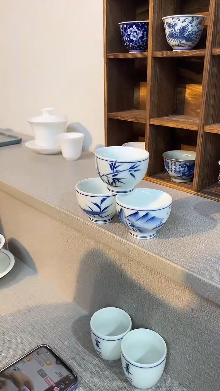 景德镇高温瓷三只品茗杯