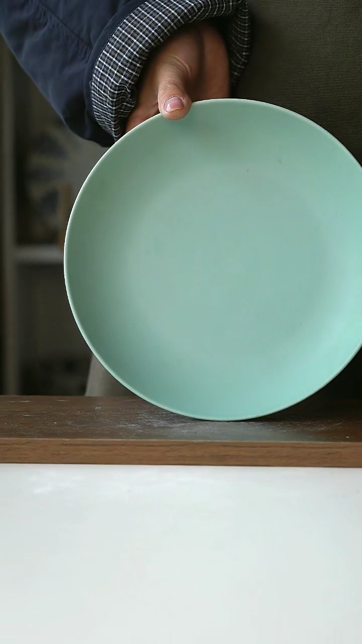【闪购商品】陶瓷薄荷绿深盘微瑕@4-2@