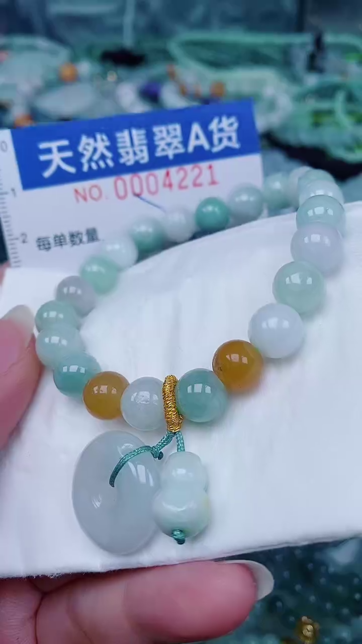 翡翠未镶嵌颈饰00004221