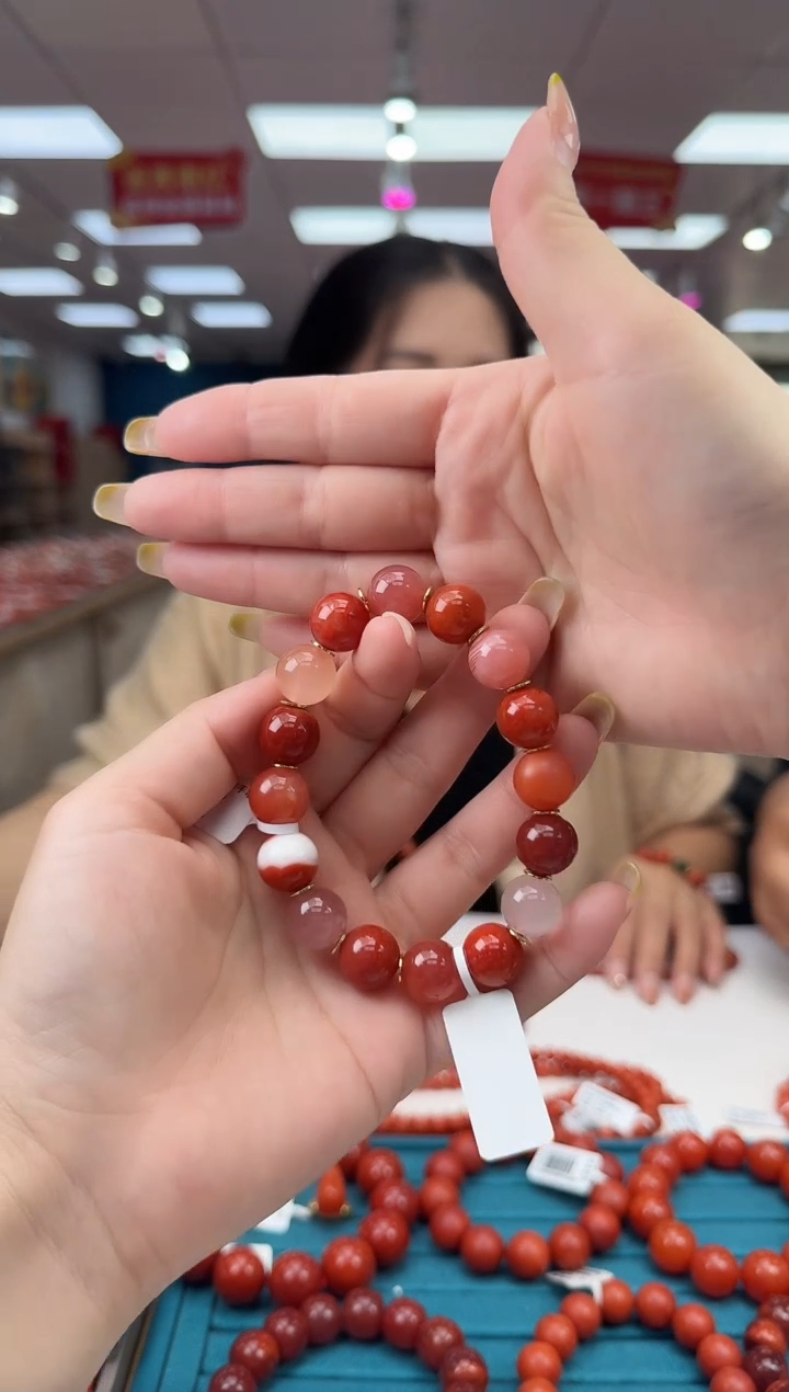 南红玛瑙珠串未镶嵌多样发其一/12/HS02350399