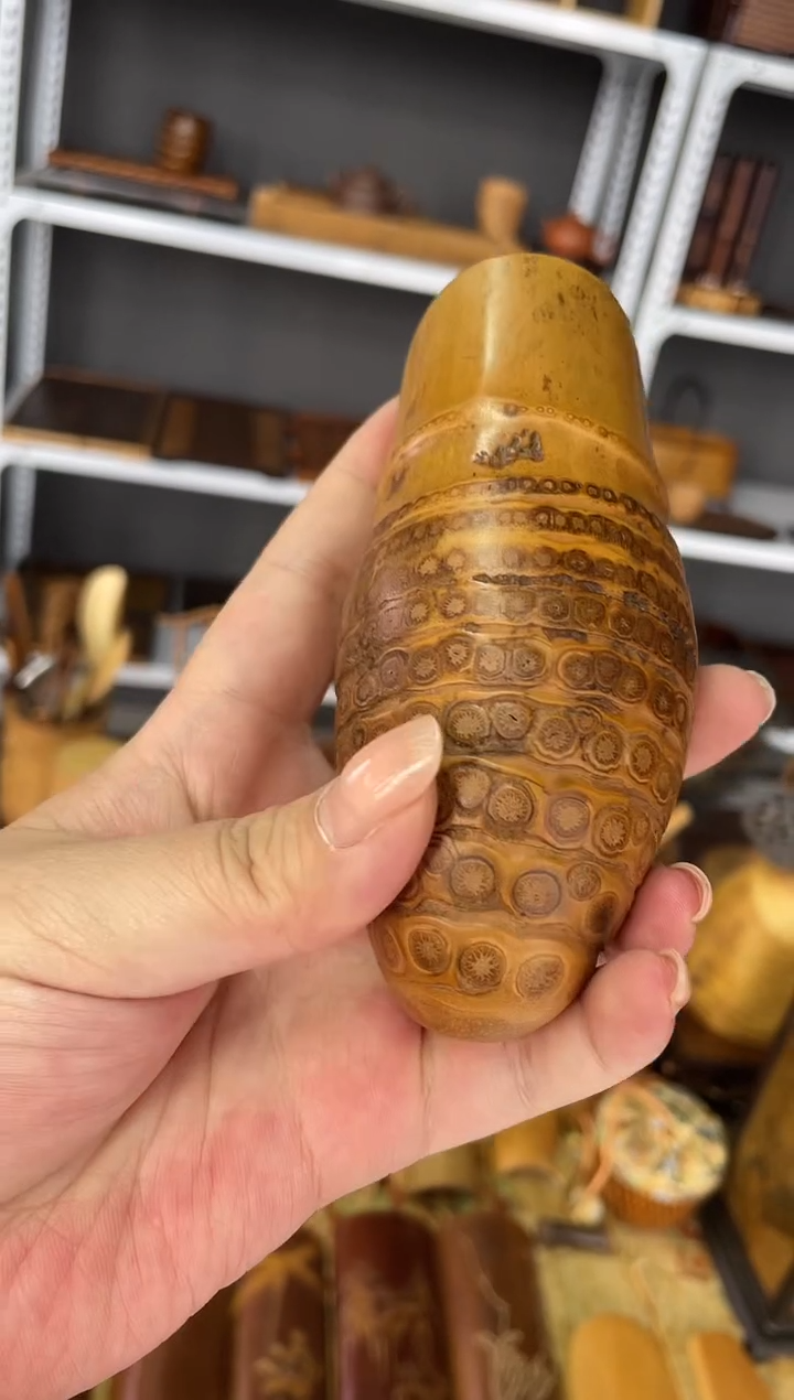 竹根茶则纯手工制作