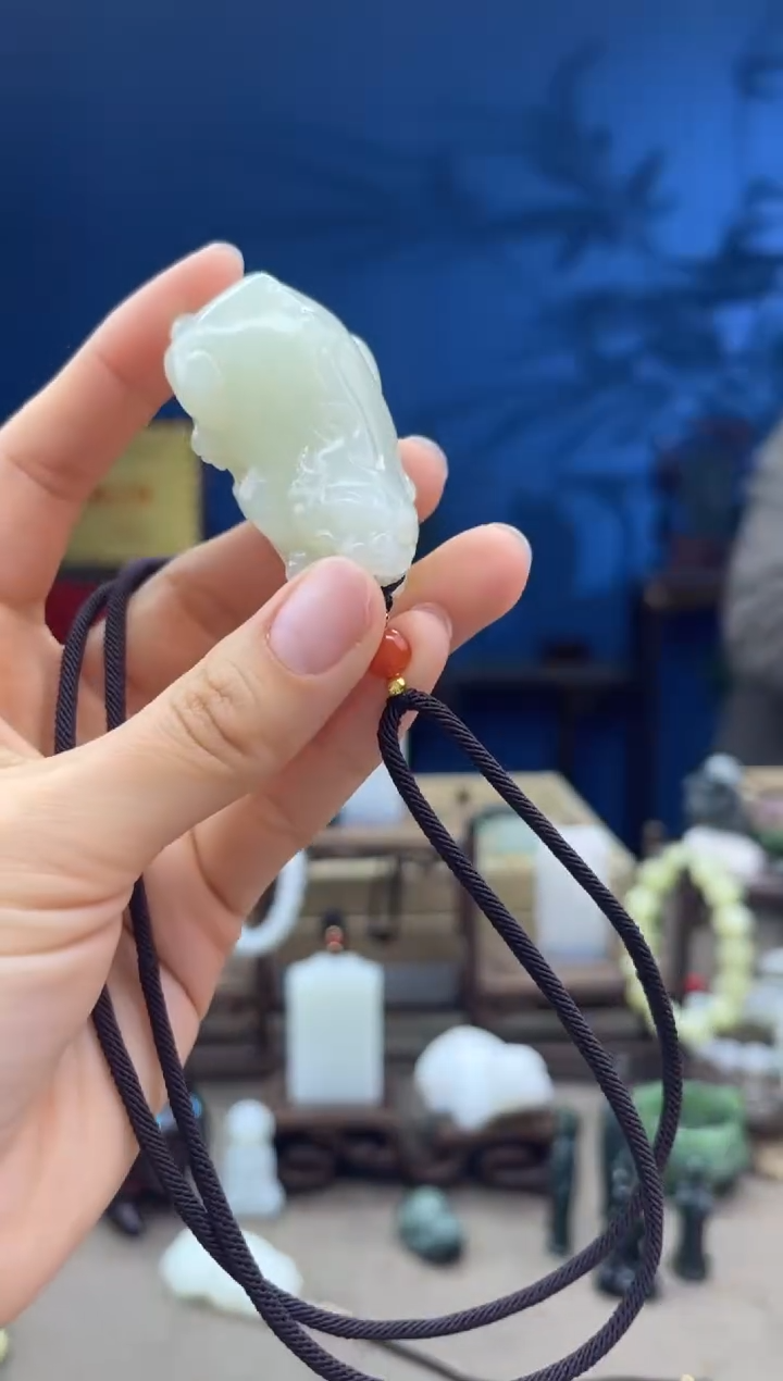 【闪购商品】和田玉颈饰未镶嵌1