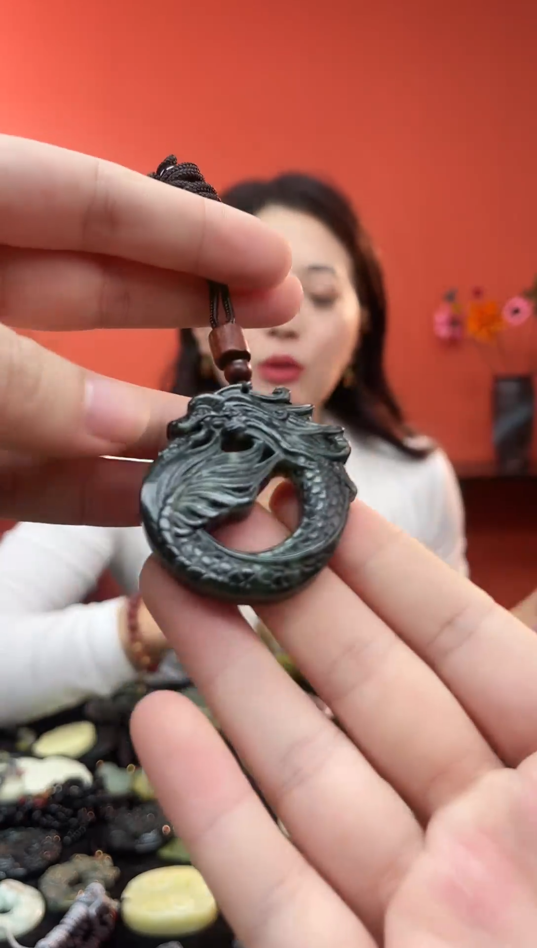 未镶嵌岫玉吊坠`