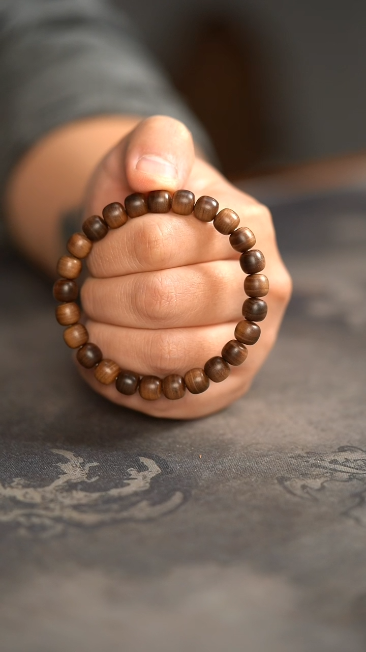 【闪购商品】檀香木手串/手链老山檀阴沉料9mm单圈手串