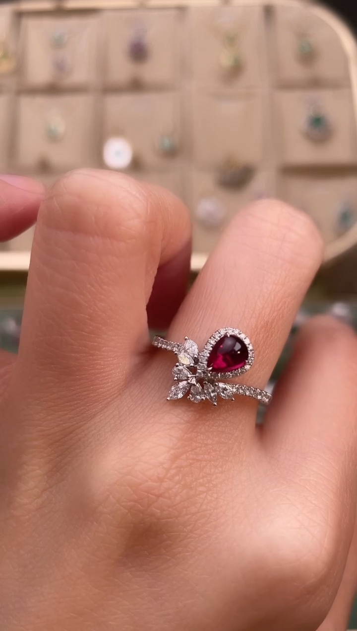 【闪购商品】红宝石戒指18K金镶嵌主石：0.69ct