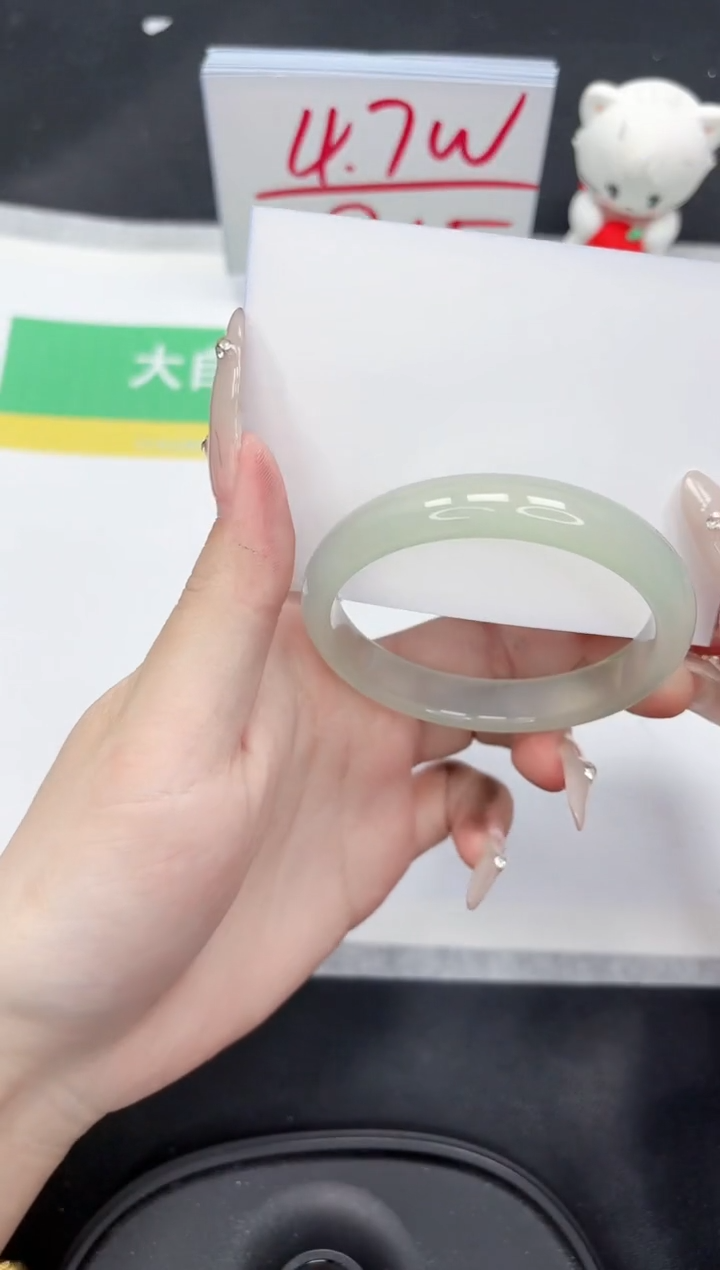 【闪购商品】和田玉手镯未镶嵌268-54.5