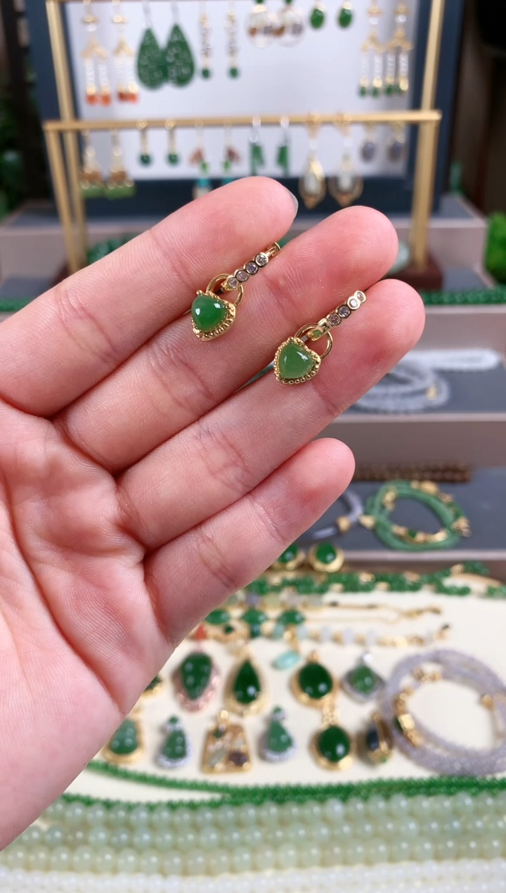 银S925镶嵌和田玉耳饰1