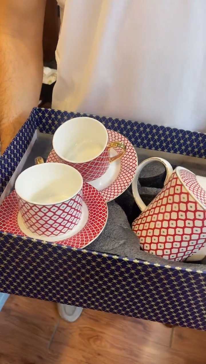 杯鸿辉家品牌瓷器，京东包邮！