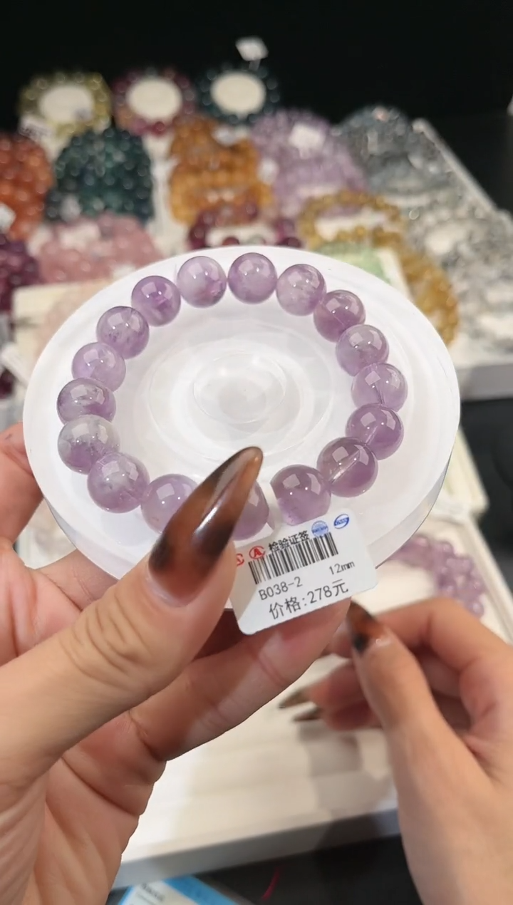 【闪购商品】水晶手链未镶嵌多样性发一紫兔毛12mm