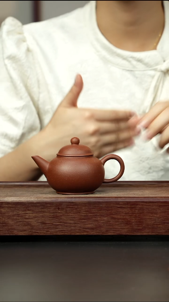 紫砂茶壶红降坡 水平
