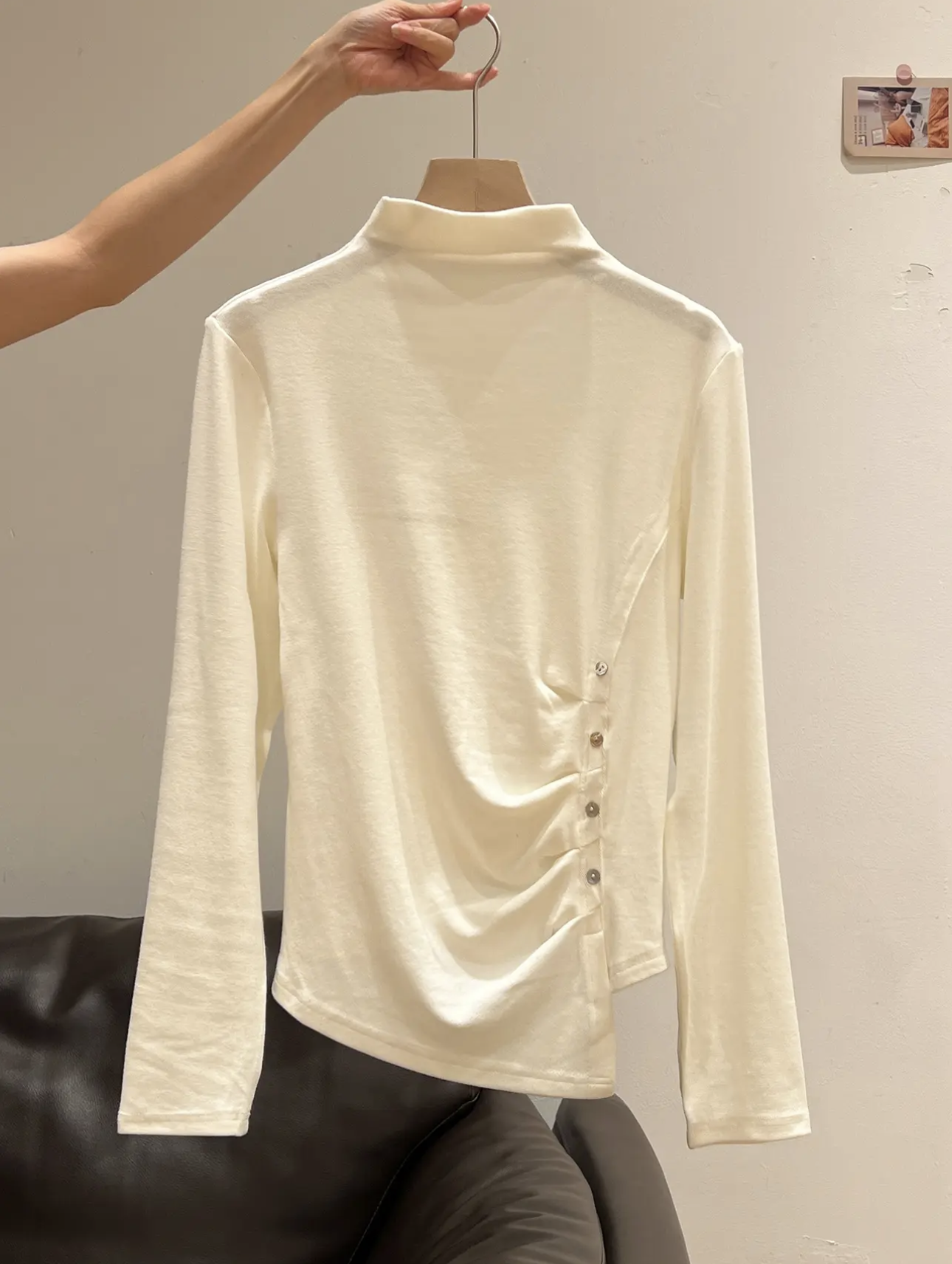 洋气半高领长袖打底t恤女2025冬新款设计感褶皱掐腰内搭上衣