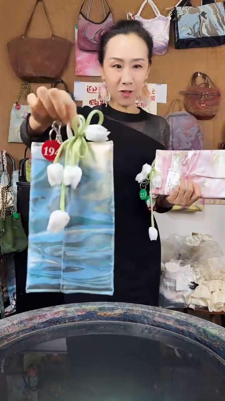 丝绸194#现场高定纸抽袋/默认微瑕【不退不换】