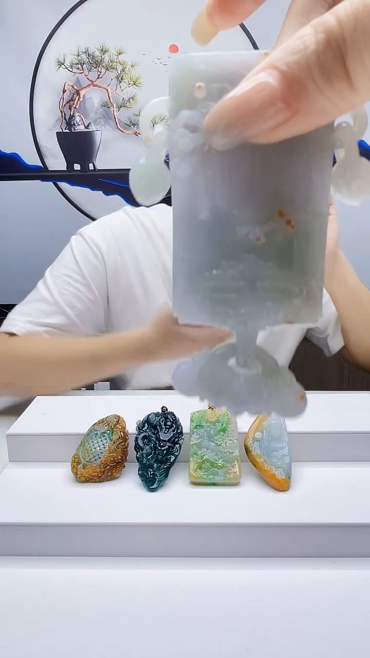 未镶嵌定制翡翠路*甲zl-毛货挂件130