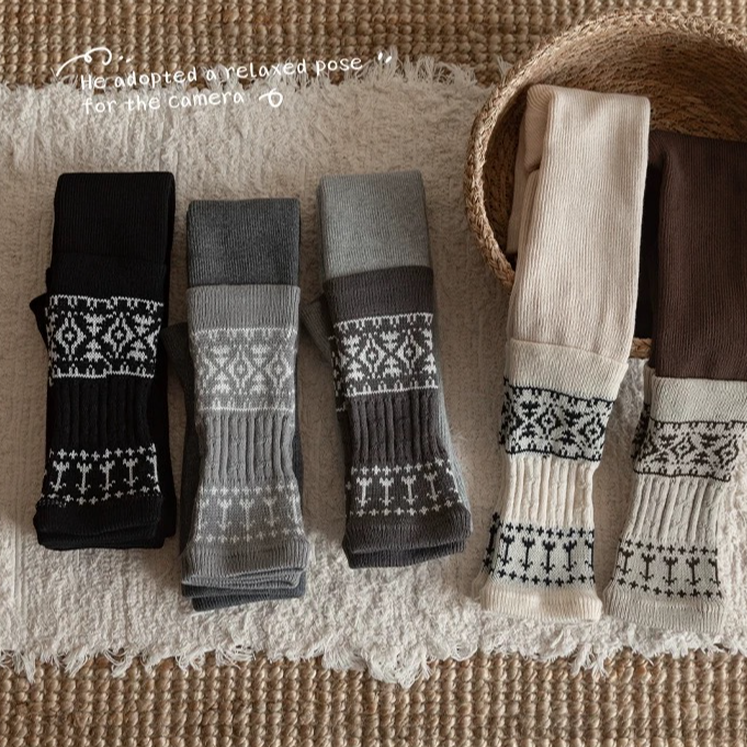 女童韩版加绒费尔岛休闲打底裤B1